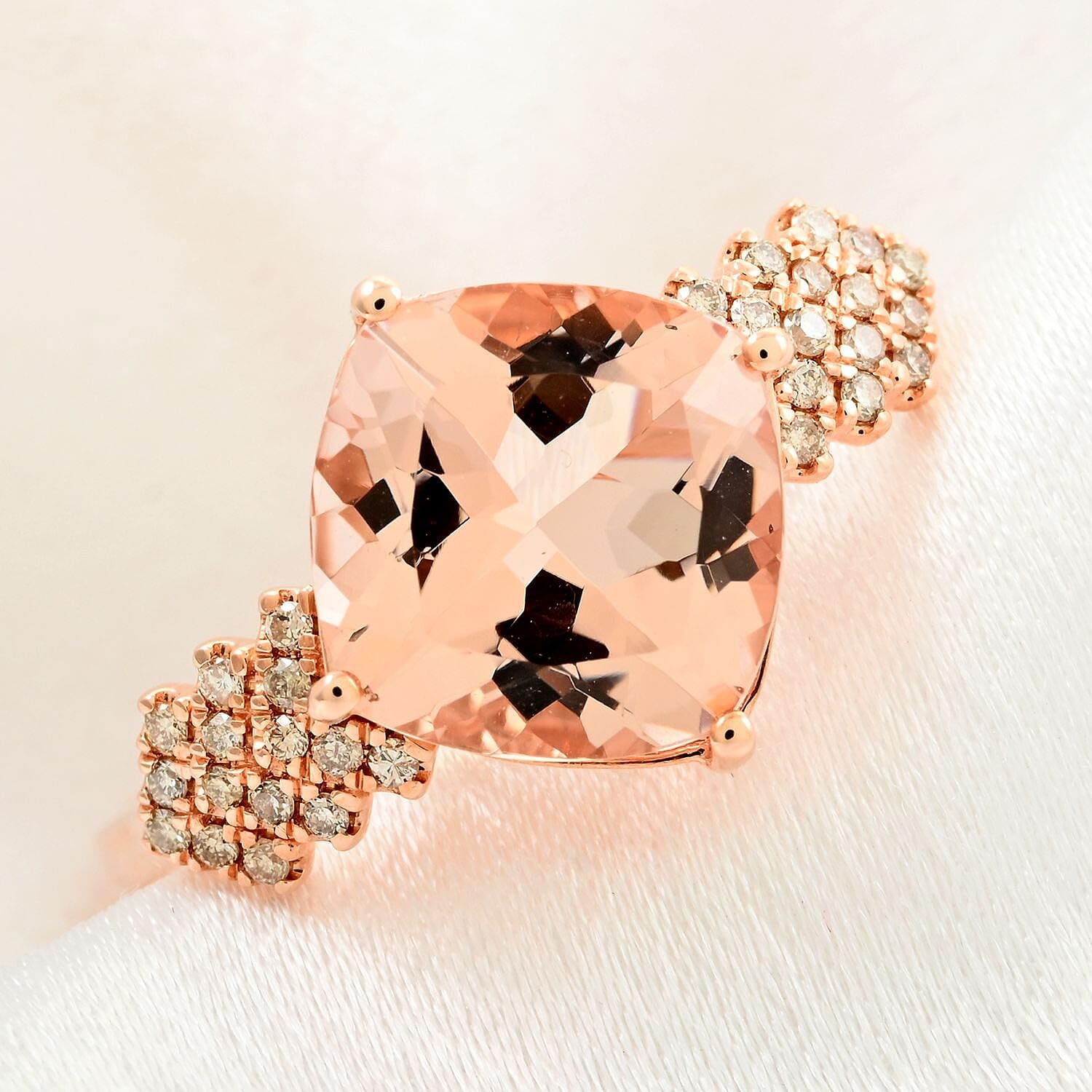 LUXORO AAA Morganite White Diamond 10K Rose Gold Ring for Women Jewelry Ct 3.15 G-H Color I3 Clarity Birthday Christmas Gifts - Image 2