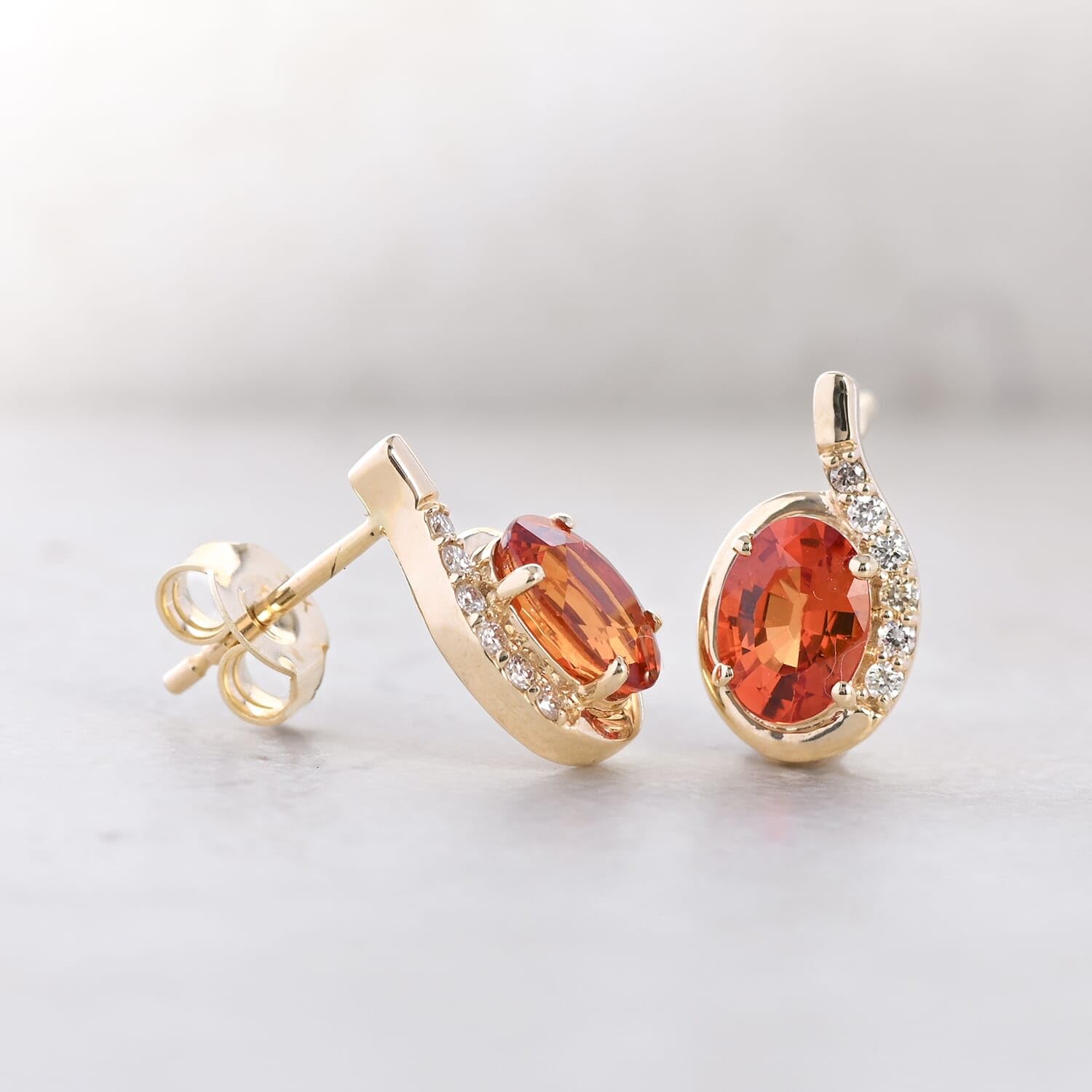 LUXORO AAA Red Sapphire White Diamond Oval 10K Yellow Gold Stud Solitaire Earrings for Women Jewelry Birthday Christmas Gifts Ct 1.87 G-H Color I3 Clarity - Image 2