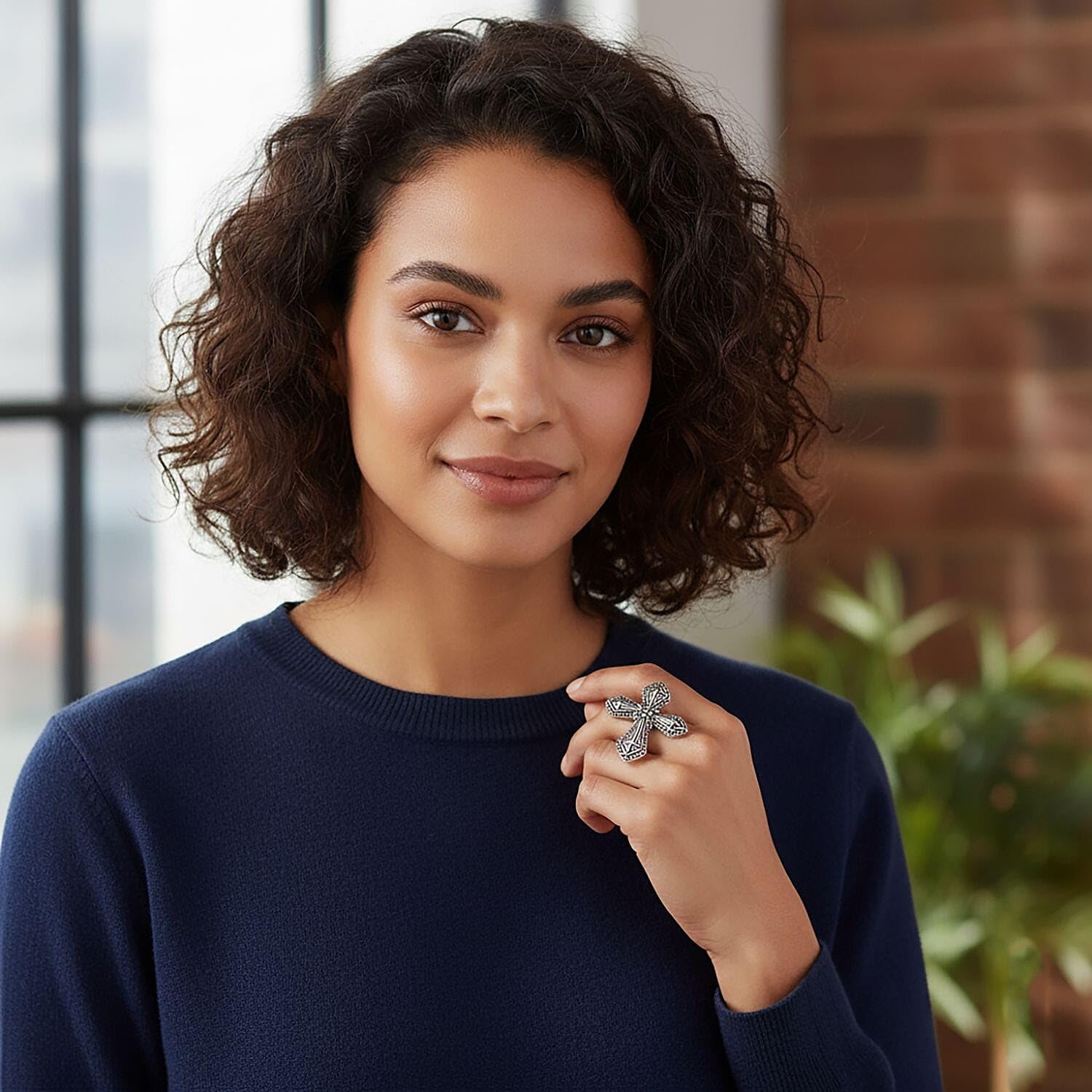 SHOP LC DELIVERING JOY Cross Ring in Sterling Silver Size 5 6.40 Grams Christmas Gifts - Image 2