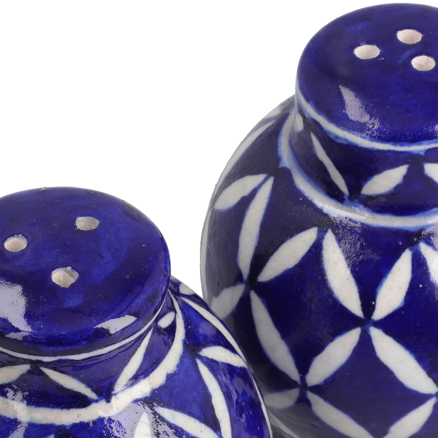 Shop LC Set of 2 Blue Color Pottery Hand Painted Chevron Pattern Salt And Pepper Dispenser Set Christmas Gifts - Image 6